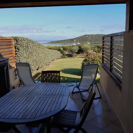 Delizioso Vista Mare Сasa de vacaciones Porto Pollo
